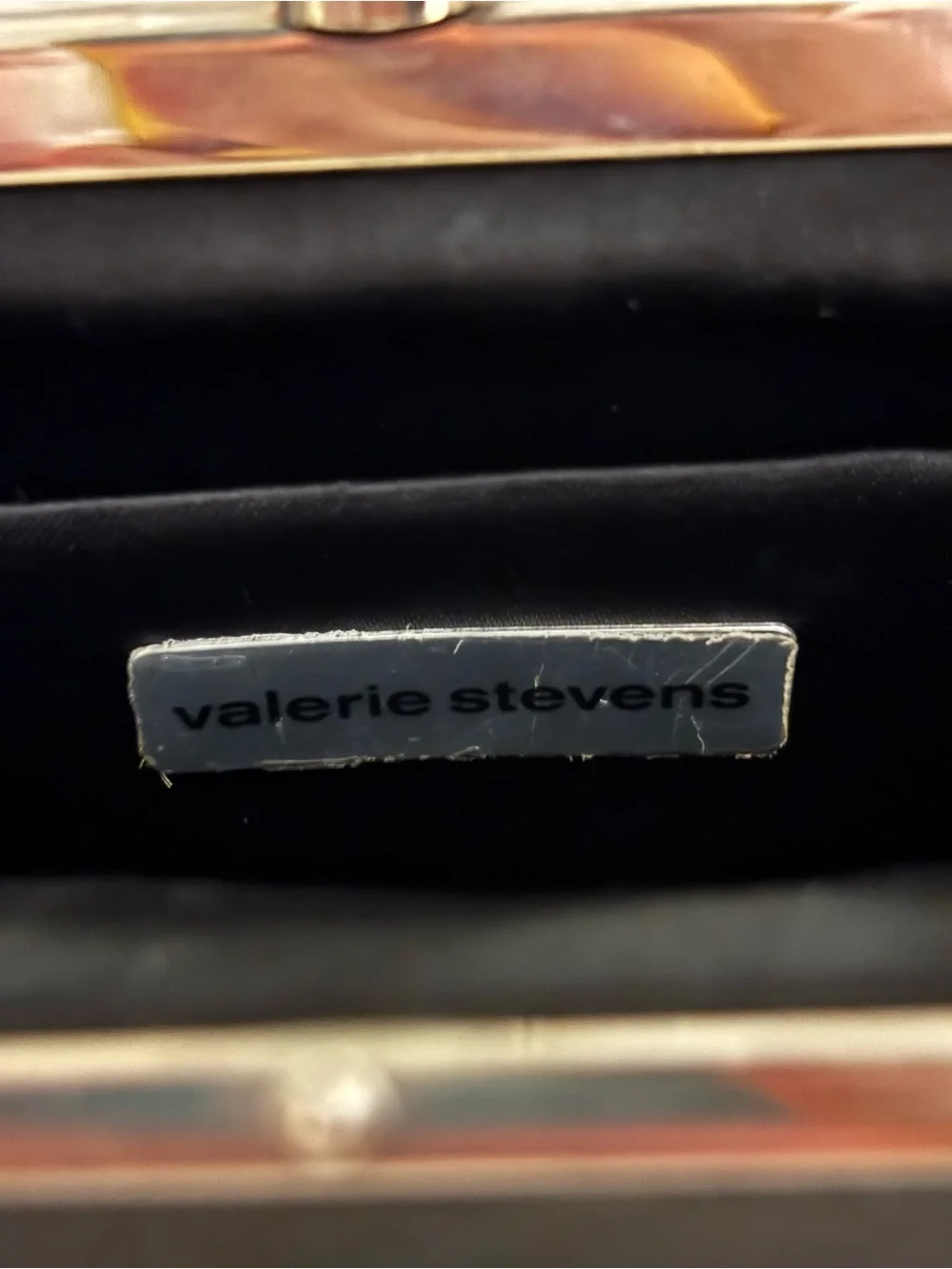 Valerie Stevens Black Patent Kiss Lock Clutch Handbag Acrylic Clasp Silver Chain